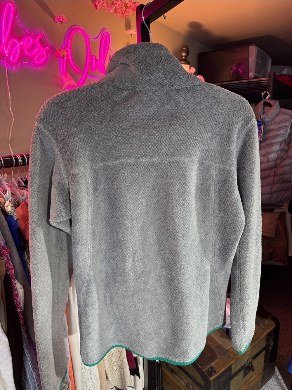 Patagonia Gray Fleece Pullover with Teal Accents Great Condition - Picture 5 of 6